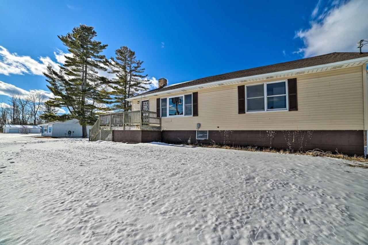 Cozy Tawas City Home With Views Of Lake Huron! Екстериор снимка
